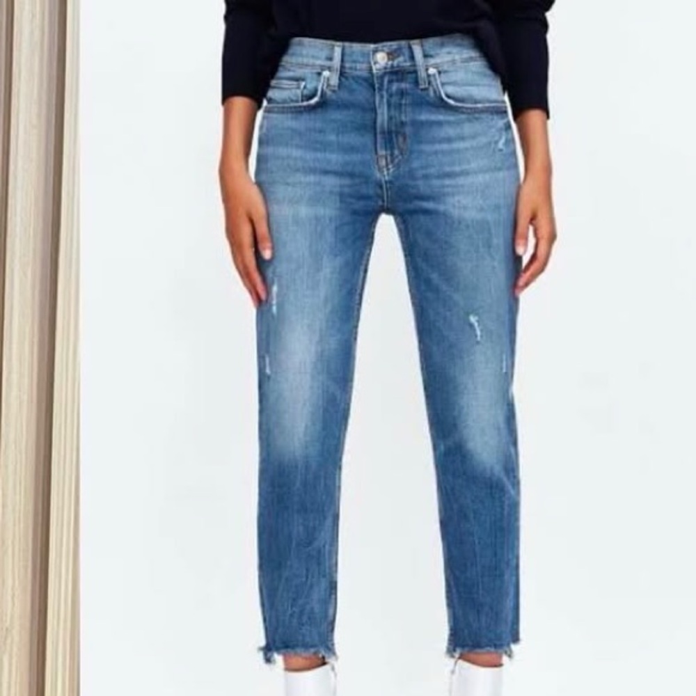 Zara Straight-Leg Blue Jeans